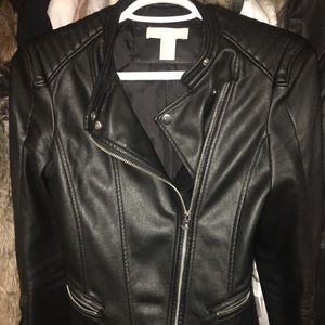 ZARA LEATHER JACKET